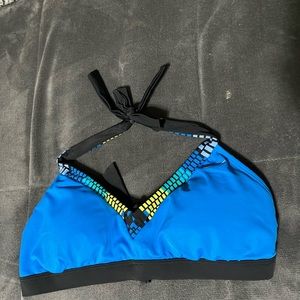 Nike reversible bikini top